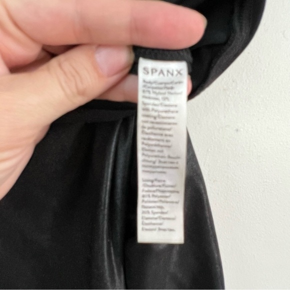 Spanx Faux Leather Leggings - Picture 12 of 13